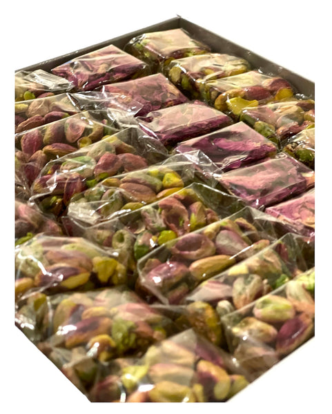 Alpalmyra turkish delight with pistachios 1 kg  كيلو سوبر اكسترا راحة البالميرا بالفستق حبة كبيرة (صحيحة