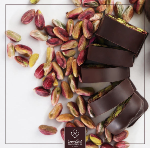 Alpalmyra Raha with pistachio and croquant Slik chocolate 500g   شوكولا سليق راحة بالفستق مرة وكروكان فستق مرة