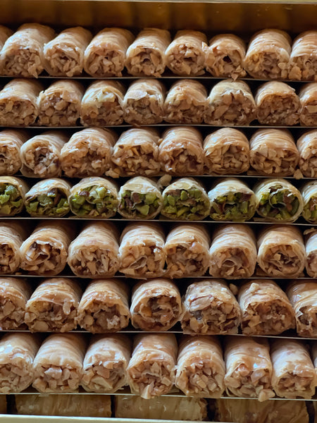 Semiramis Assorted rolls 500g اصابع مشكلة فستق وكاجو وجوز وبندق