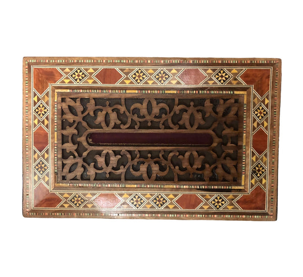 Tissue mosaic box علبة محارم موزاييك حفر
