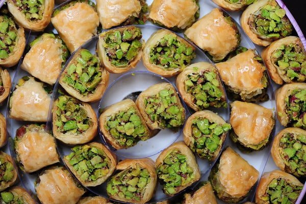 Semiramis Pistachio Baklava Bites 500g كول وشكور بالفستق