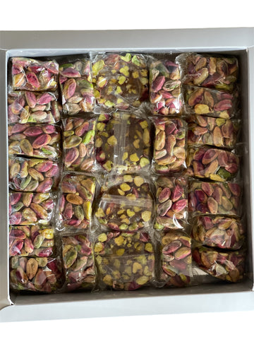 ‏- 500g Al palmyra Turkish Delight with Pistacho_نصف كيلو سوبر اكسترا راحة البالميرا بالفستق حبة كبيرة