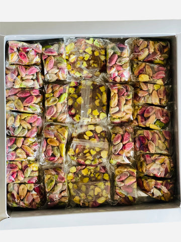 ‏- 500g Al palmyra Turkish Delight with Pistacho_نصف كيلو سوبر اكسترا راحة البالميرا بالفستق حبة كبيرة